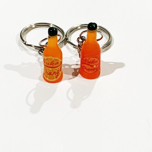 Fallout 4 Nuka Cola Orange Keychains - Variety Labels - Picture 5 of 12